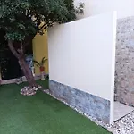 Veronica בית נופש *